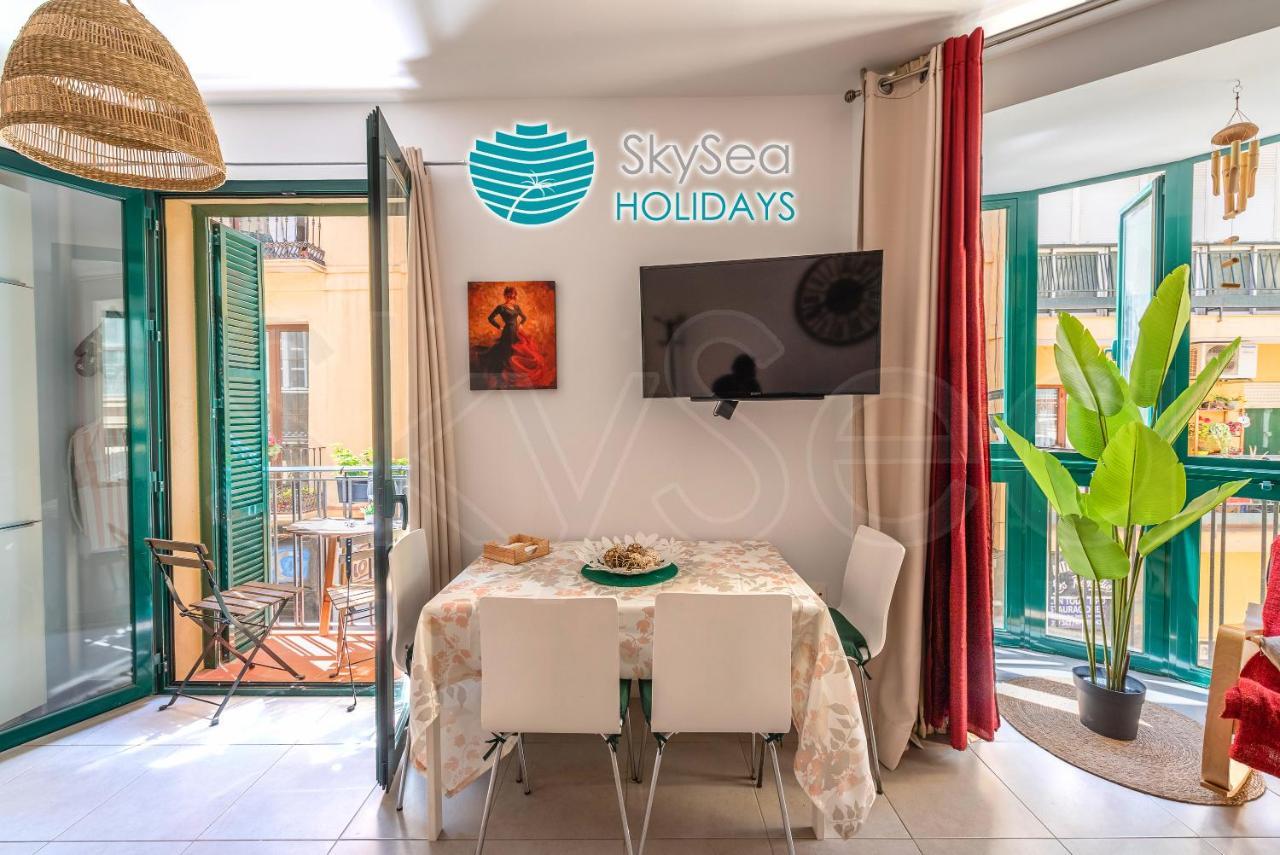 Skysea Holidays City Center Suites Málaga Exterior foto