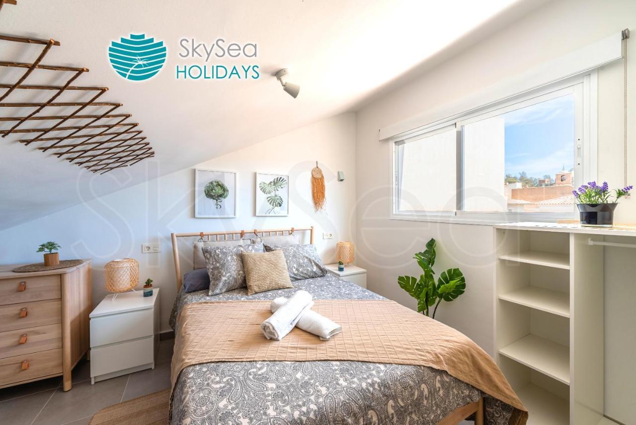Skysea Holidays City Center Suites Málaga Exterior foto