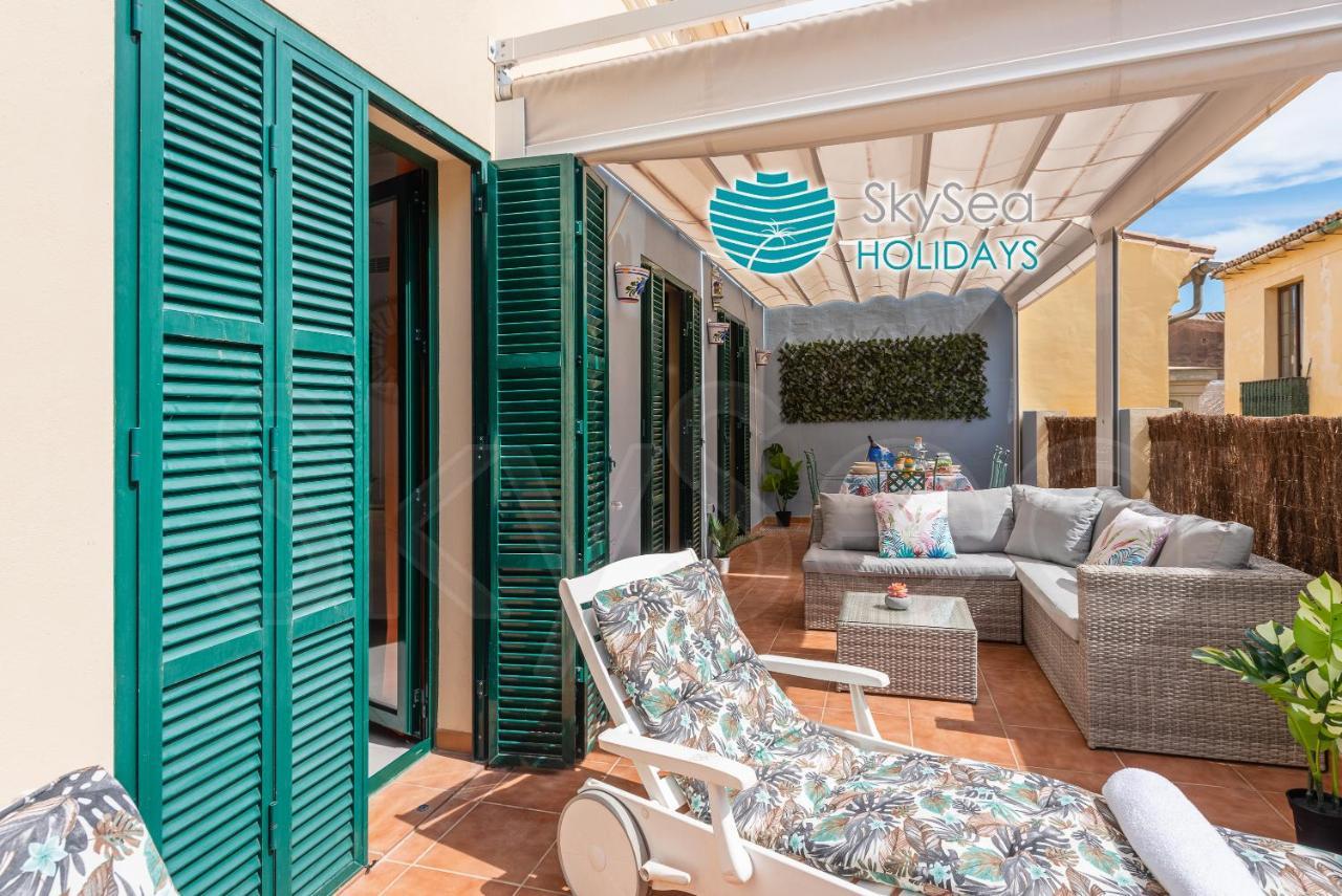 Skysea Holidays City Center Suites Málaga Exterior foto