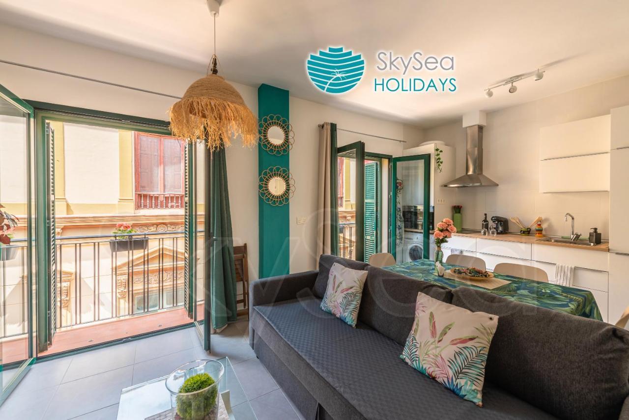 Skysea Holidays City Center Suites Málaga Exterior foto