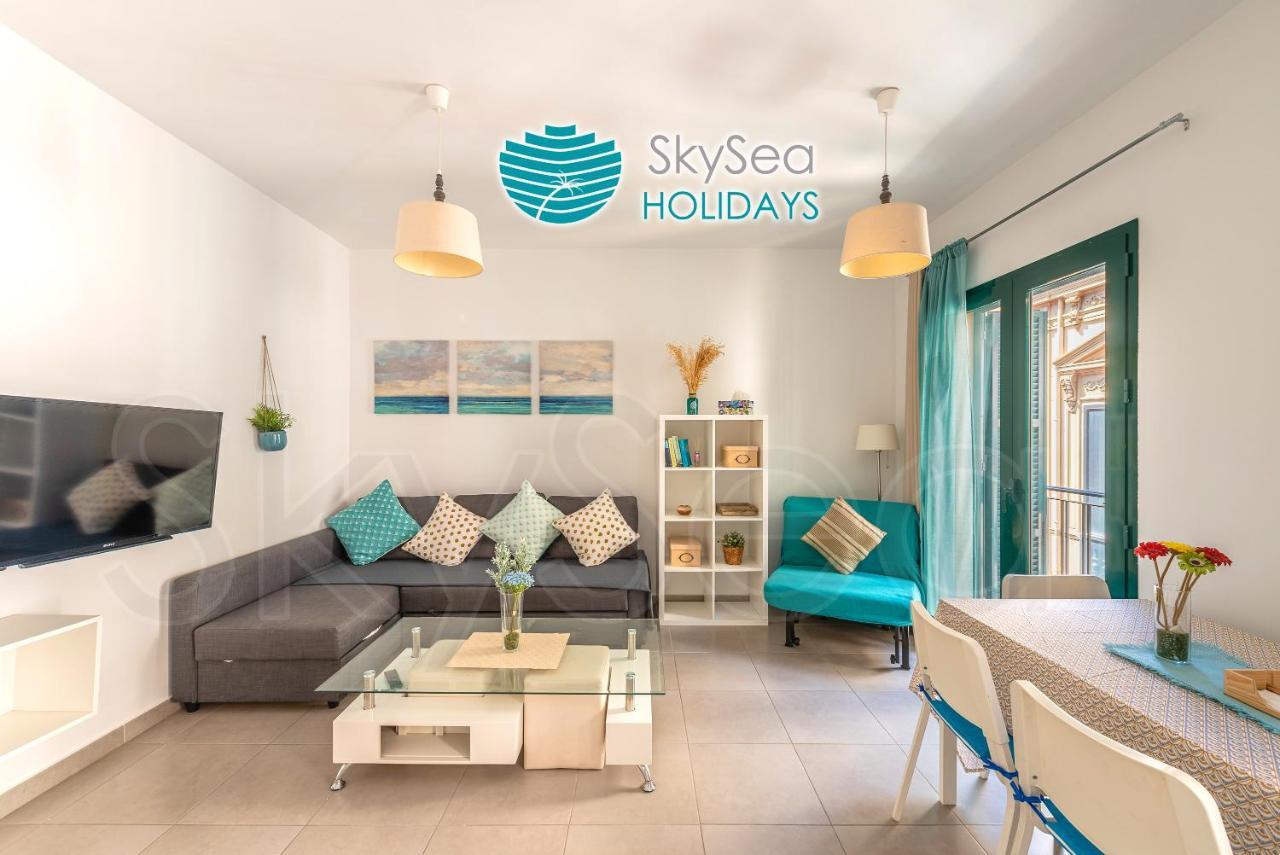 Skysea Holidays City Center Suites Málaga Exterior foto