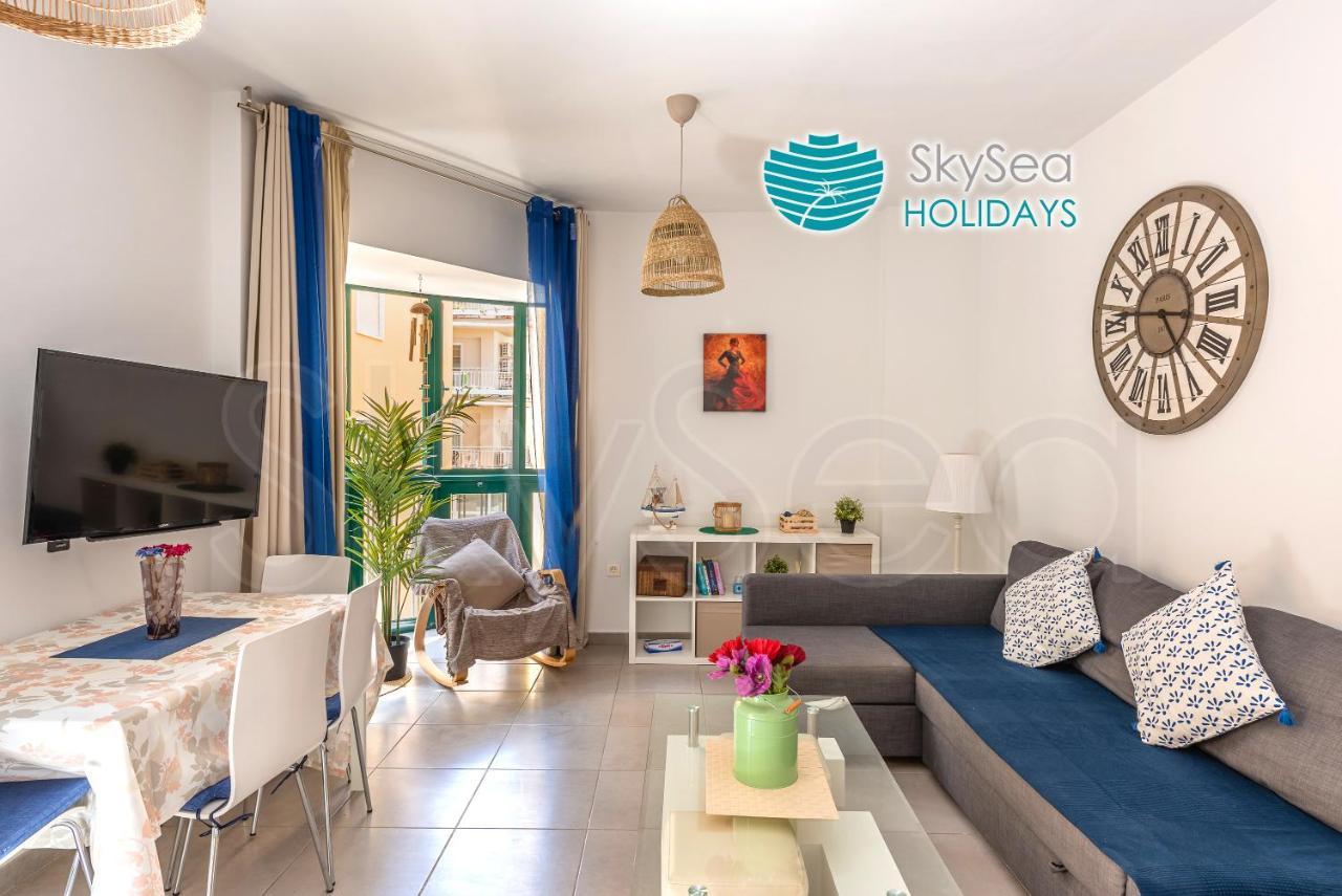 Skysea Holidays City Center Suites Málaga Exterior foto
