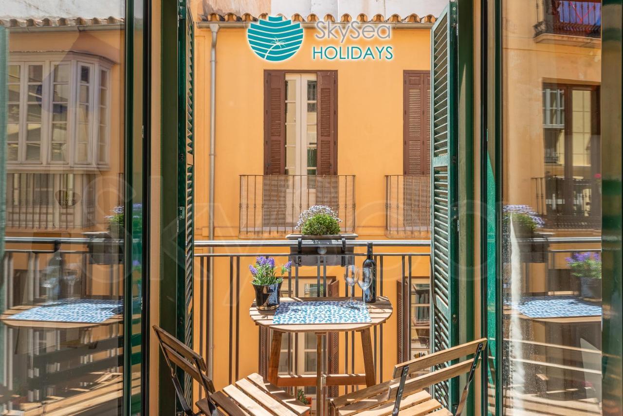 Skysea Holidays City Center Suites Málaga Exterior foto